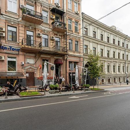 Pushkinskaya Apartments Kyiv Exterior photo